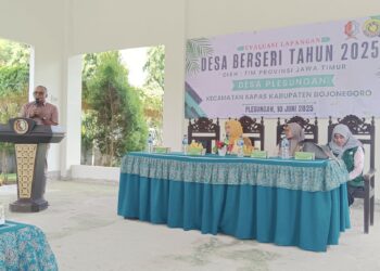 Tim Provinsi Jawa Timur Lakukan Evaluasi Lapangan Program Desa Berseri 2025 di Plesungan
